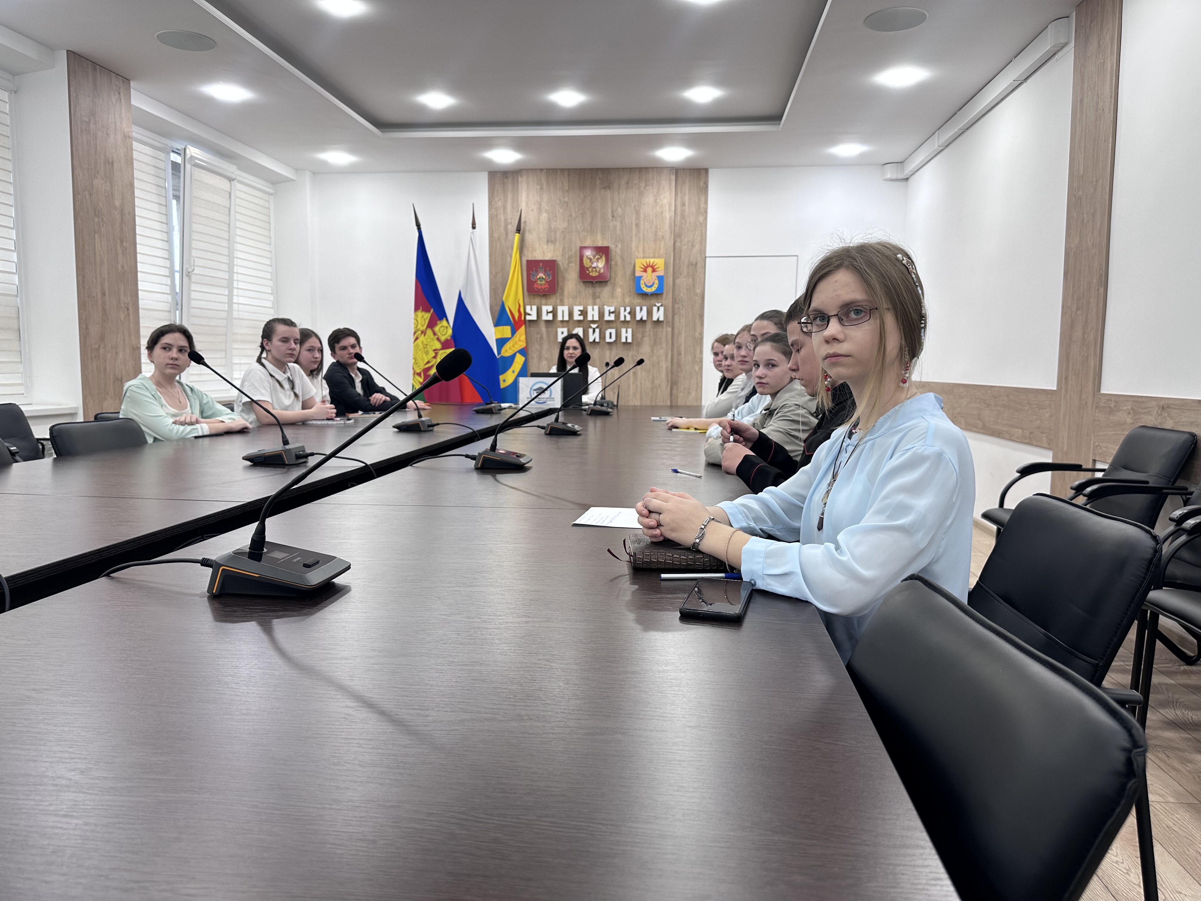 В Молодежной школе правовой и политической культуры прошло второе занятие.